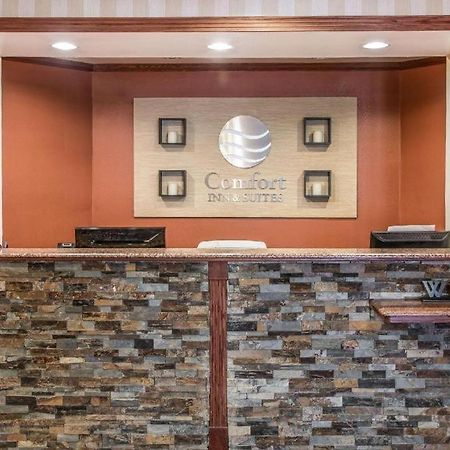 Quality Inn & Suites Ann Arbor Hwy 23 Екстериор снимка